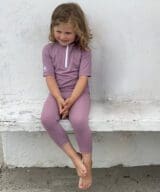 119-heather-5399-26-HE-Max-half-zip-swimshirt-girl4_M