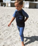 119-nordic-5744-48-BL_NOR-Raglan-swimshirt-SS-boy1_M