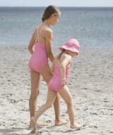 16-PI-FLO-Barbara-swimsuit_Child3_L