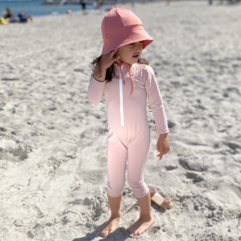172-rose-nude-5455-11-NUDFRO-Lou-Frog-Sunsuit-Girl5_M