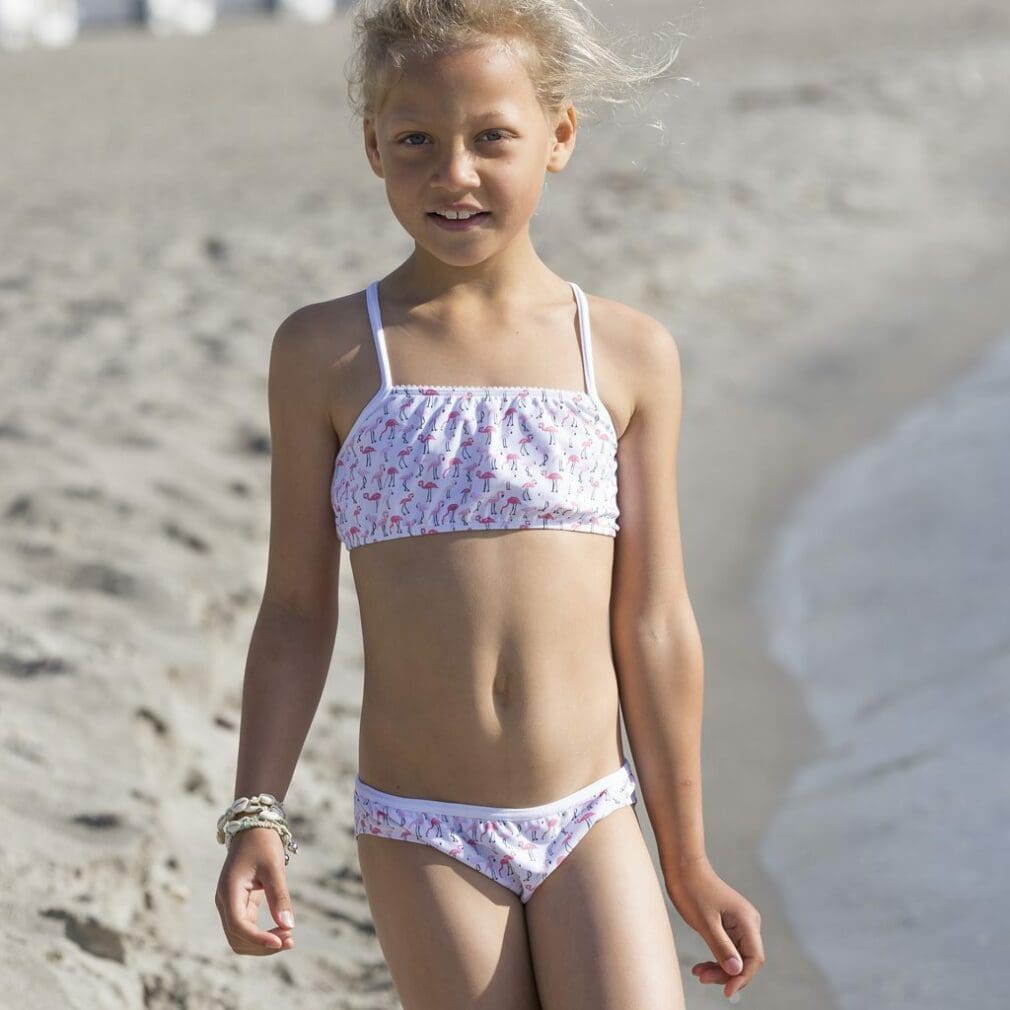 19-FLA-Louise-Bikini_Child2_L