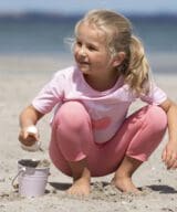 20-BACH-Luna-CHERRY-Boatneck-swimshirt_Child4_L