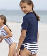 28-WH-BL-Gia-Wavy-bikini-pants_Child3_L