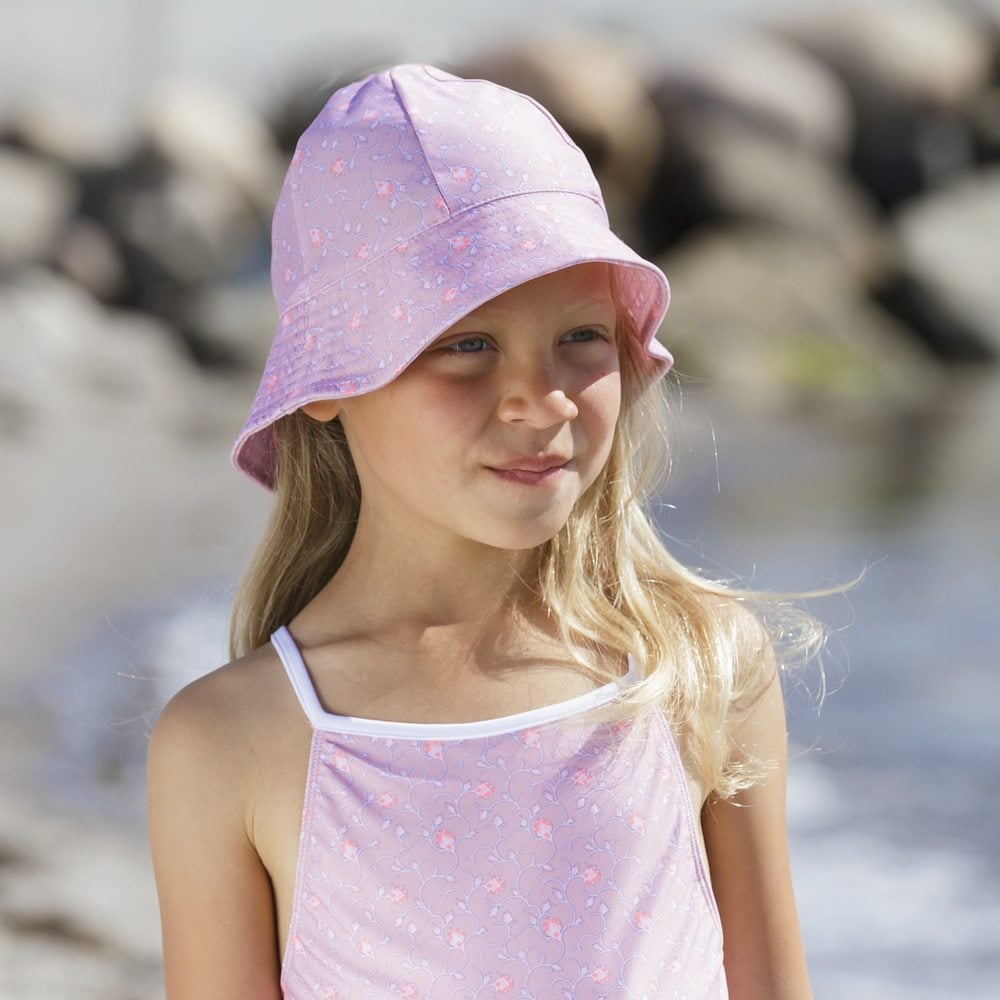 antik Jurassic Park Et centralt værktøj, der spiller en vigtig rolle Frey UV solhat - floral-soft-rose - Petit Crabe