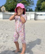 12-ANNIE Natsu sunsuit girl_4