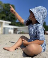 20-EVE Luna boatneck UV shirt girl_7