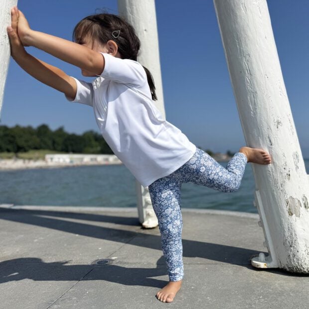 플라이 UV 레깅스  - Fly UV Leggings “Evening Sky” Made with Liberty fabric