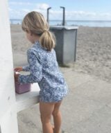 38-EVE Sydney UV shirt girl_4