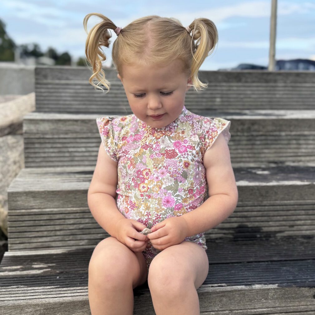 71-ANNIE Beaa Swimsuit girl_6