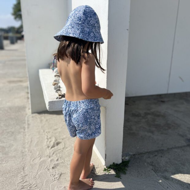 Alexa Badebukser – “Evening Sky” Made with Liberty fabric